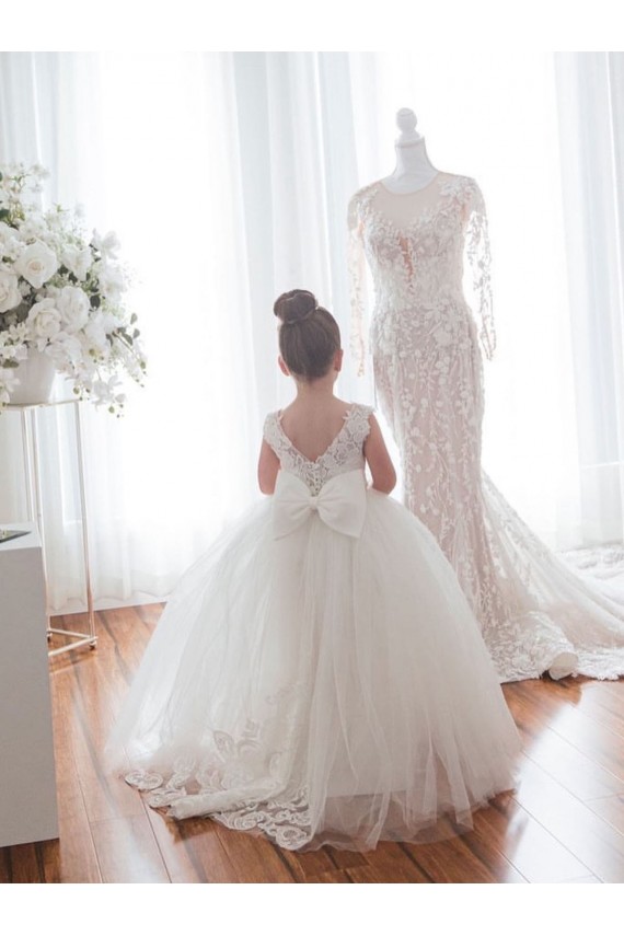 Ivory Bateau Neck Sleeveless Ball Gown Flower Girl Dress Townsville